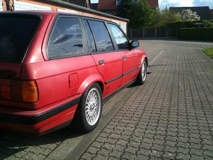 BMW E30 320i solgt billede 3