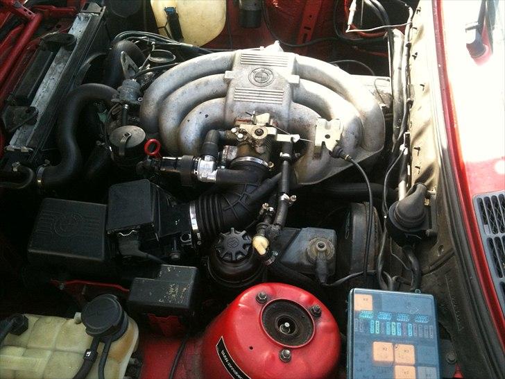 BMW E30 320i solgt billede 8