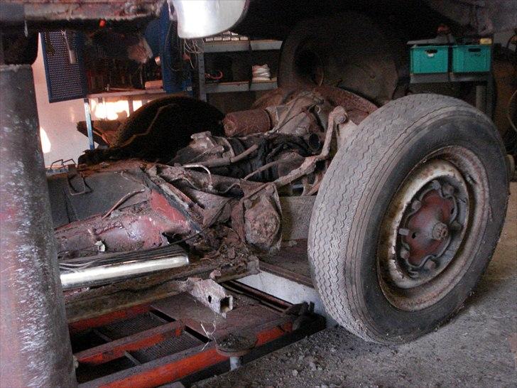 VW 113 bobbel - motor/gear. har kun kørt 44000. den er sgu et fund billede 10