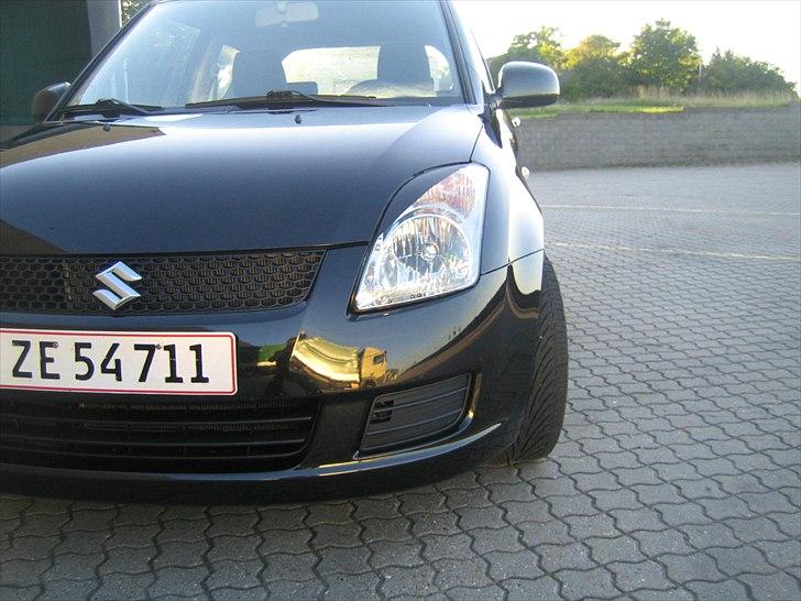 Suzuki Swift 1,3 SOLGT ! billede 10