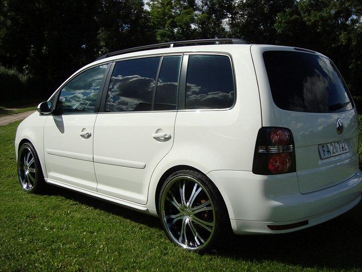 VW Touran billede 2