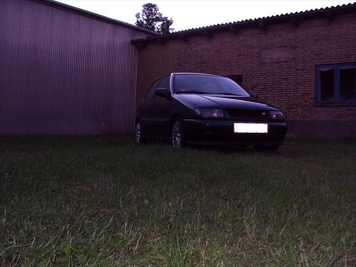 VW Polo 6n 1,6 8v #SOLGT billede 2