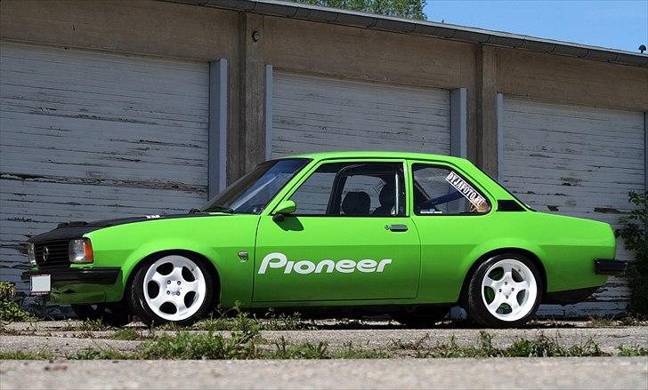 Opel Ascona Solgt billede 3