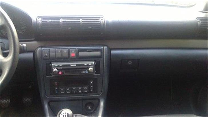 Audi A4 LIMOUSINE 1,8T SOLGT billede 5