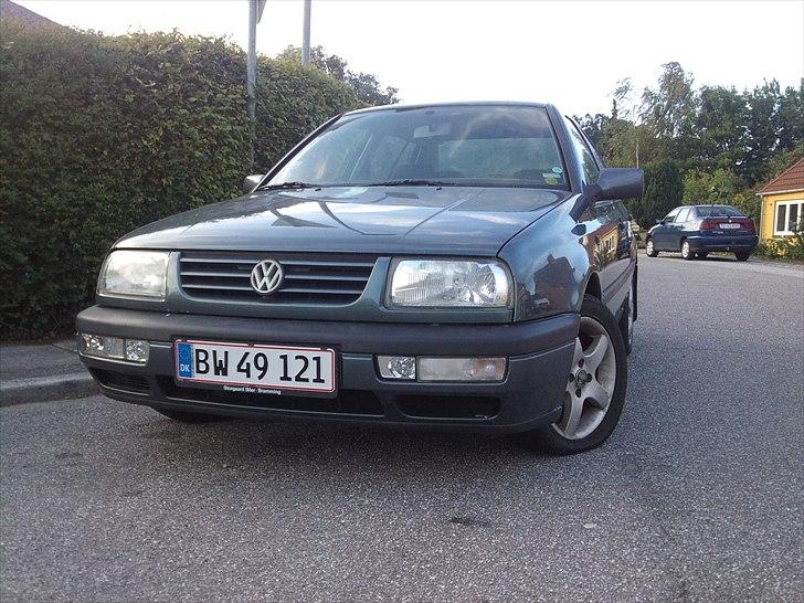 VW vento 1,8 GLXSOLGTX billede 1