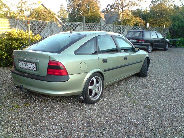 Opel Vectra B SOLGT billede 3