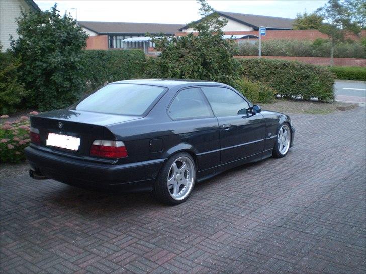 BMW e36 325i Coupé  (SOLGT) billede 2