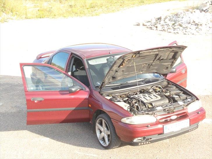 Ford Mondeo er hos politiet billede 2