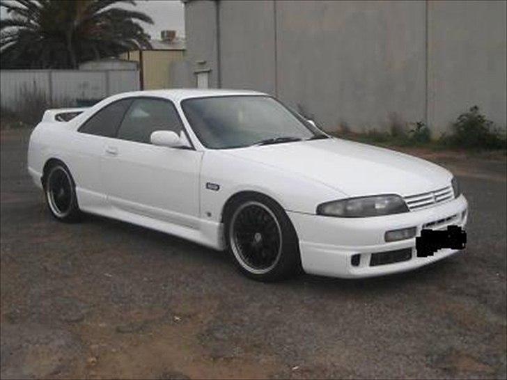Nissan skyline billede 2