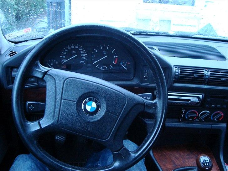 BMW 518i  "SOLGT" billede 5