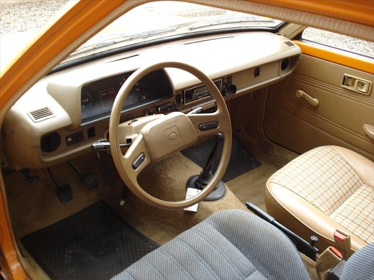 Toyota Starlet kp60 SOLGT billede 9