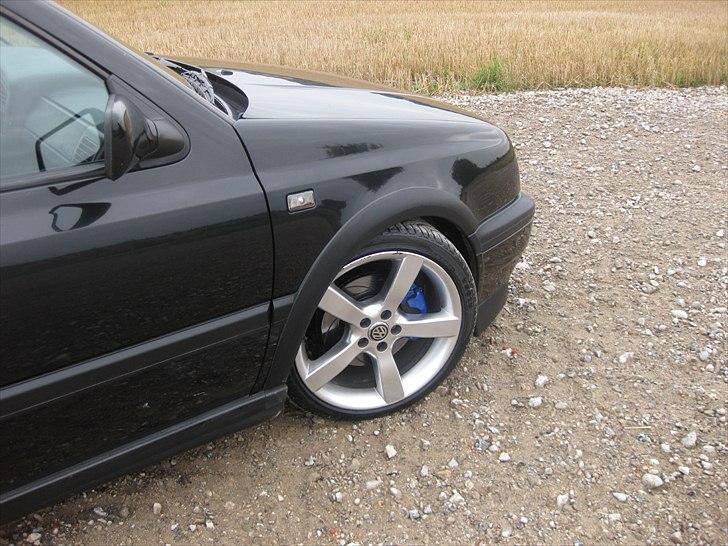 VW golf vr6 solgt billede 10