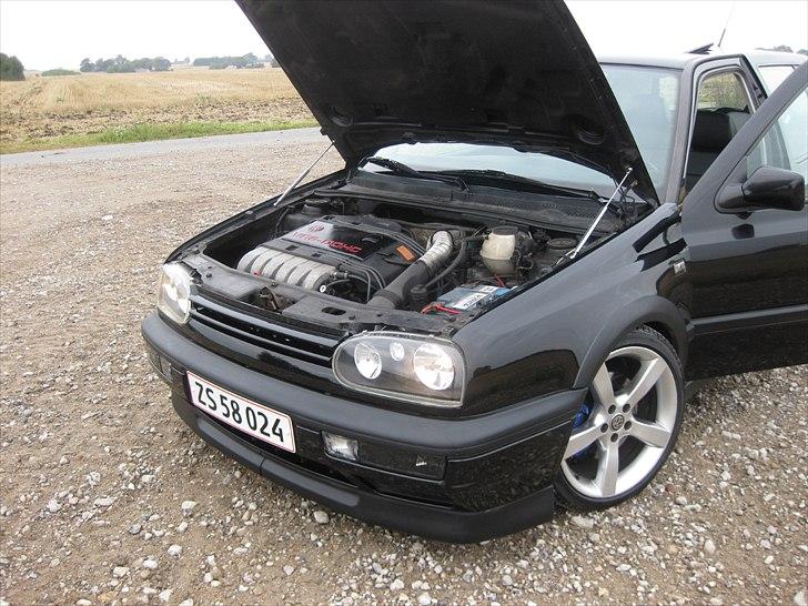 VW golf vr6 solgt billede 13