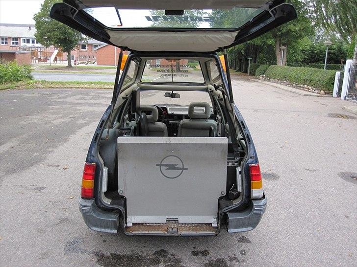 Opel Kadett  E special billede 15