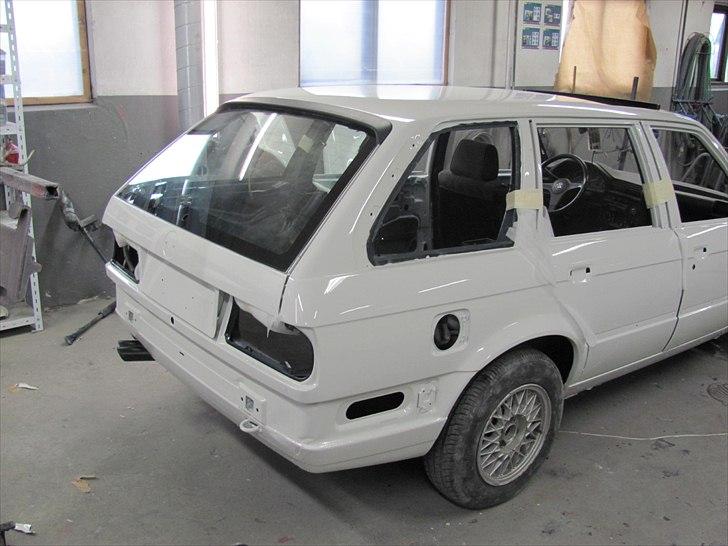 BMW 325IA billede 14