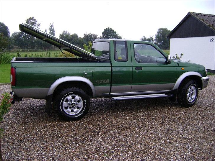 Nissan King cab Navara solgt billede 4