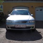 Opel Vectra 1.6 Solgt