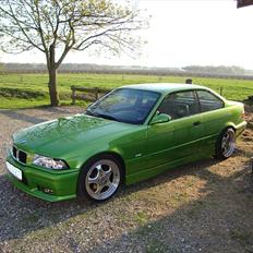 BMW 325i e36 coupe