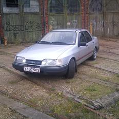 Ford Sierra 2.0CL *Byttet til bmw*