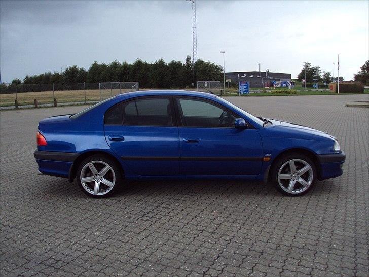 Toyota Avensis 2,0 Sol  billede 7