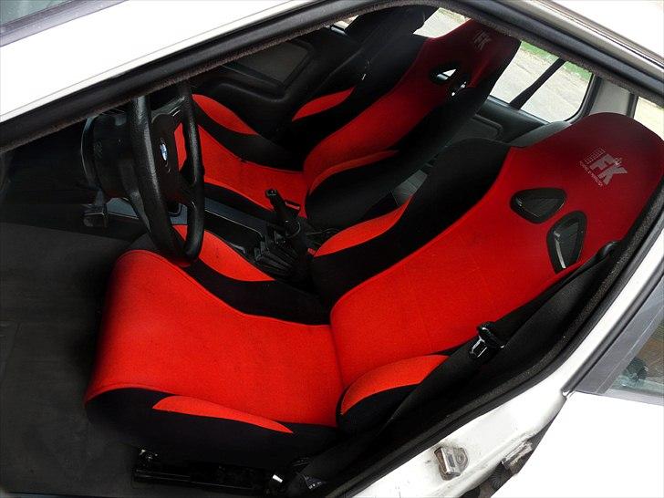 BMW 325i byttet billede 8