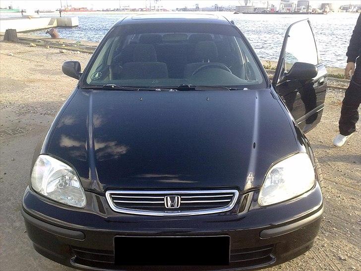 Honda Civic 1.5i LS Vtec 114+HK billede 7