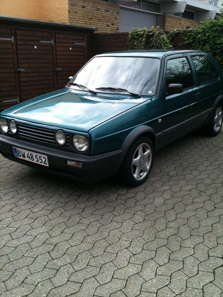 VW Golf 1,8 *Solgt* billede 6