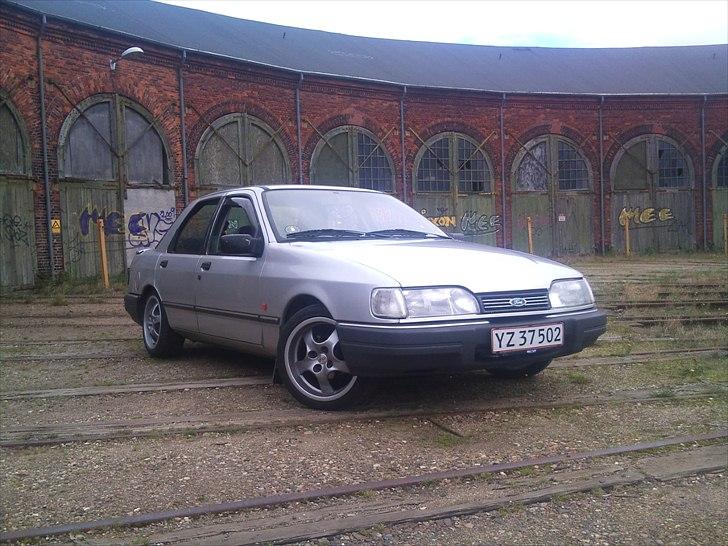 Ford Sierra 2.0CL *Byttet til bmw* billede 3