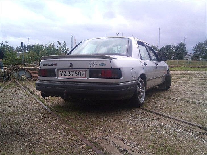 Ford Sierra 2.0CL *Byttet til bmw* billede 5