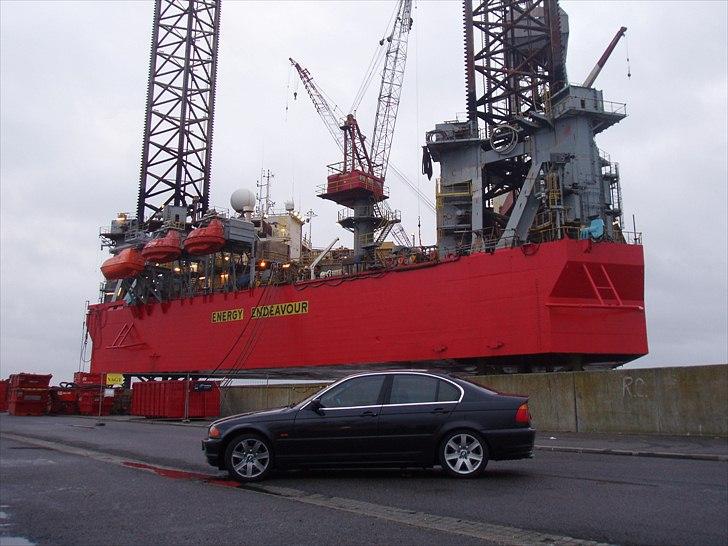 BMW E46 320i billede 2