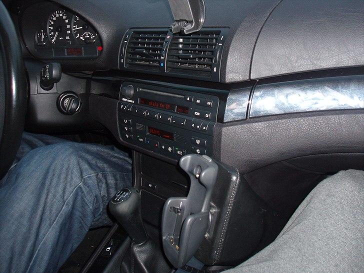 BMW E46 320i billede 15