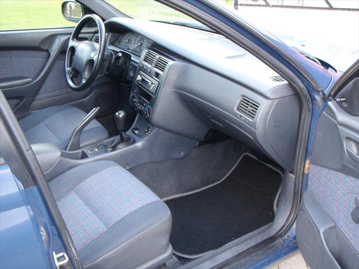 Toyota Carina E Xli Commander billede 4