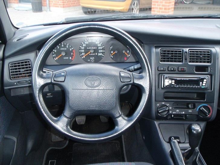 Toyota Carina E Xli Commander billede 6