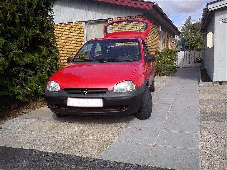 Opel Corsa B 1.4i Swing*SOLGT* - NU billede 2