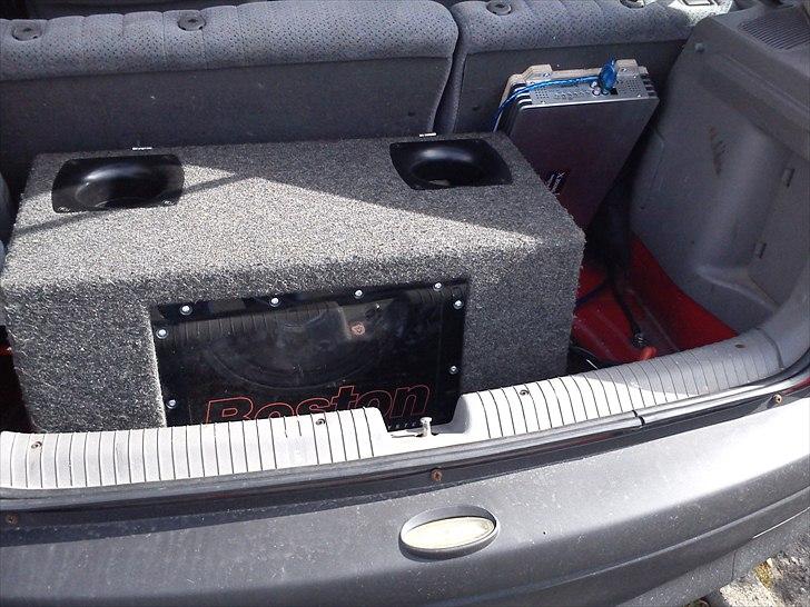 Opel Corsa B 1.4i Swing*SOLGT* - som det står lige pt, får ny bas i næste uge billede 13