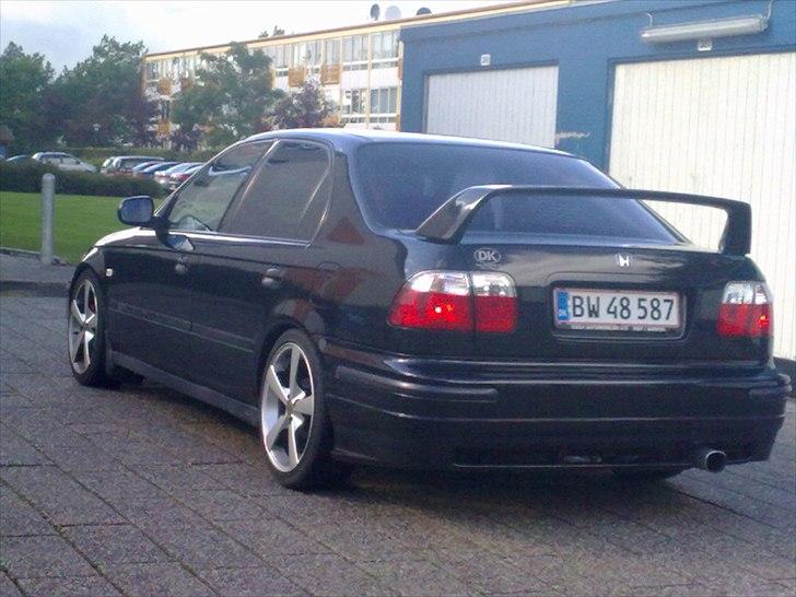 Honda Civic 1.5i LS Vtec 114+HK billede 12