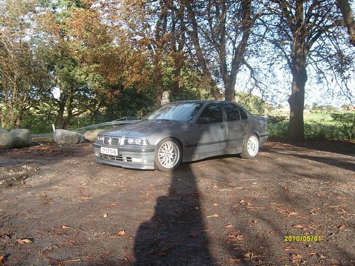 BMW E36 320i (solgt) billede 3