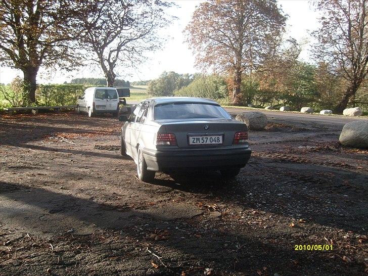 BMW E36 320i (solgt) billede 5