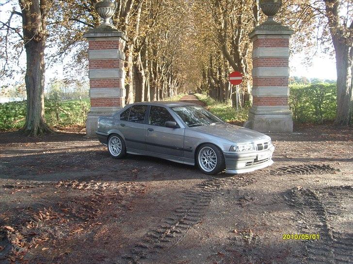 BMW E36 320i (solgt) billede 7