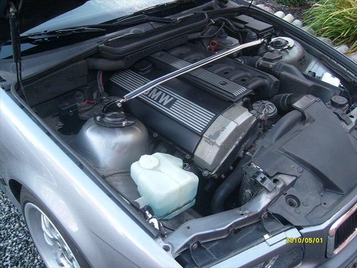 BMW E36 320i (solgt) billede 13