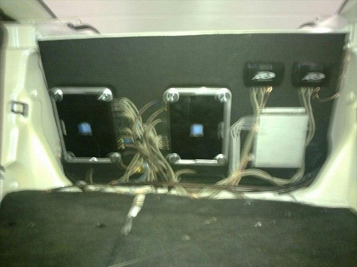 Mazda 323 f  billede 17