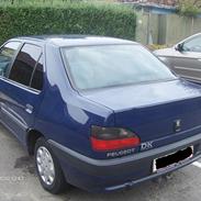 Peugeot 306 sedan