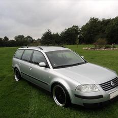 VW PASSAT 1,9TDI "LOW RIDER"