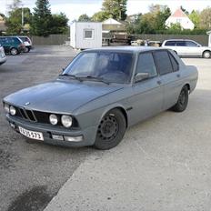 BMW SOLGT E 28 520i
