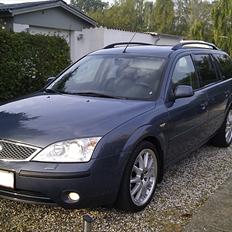 Ford Mondeo 2.0 Ghia