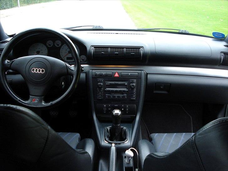 Audi A4 1.8T S-line *solgt* billede 7