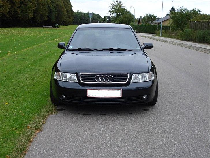 Audi A4 1.8T S-line *solgt* billede 8