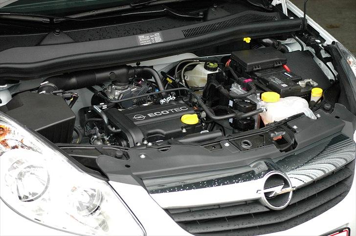 Opel Corsa D 111 Edition billede 10