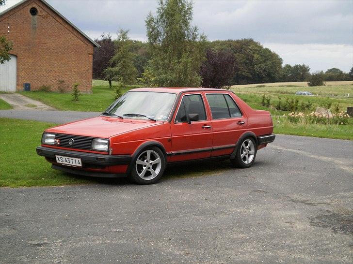 VW Jetta 1.6 Benzin billede 2