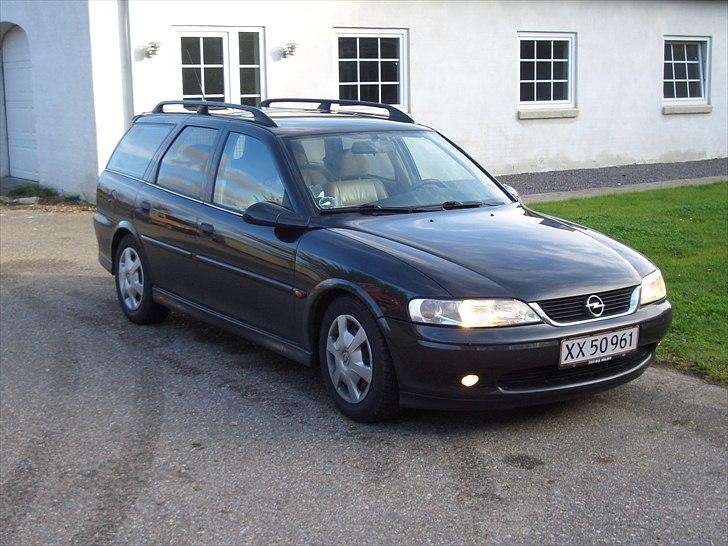 Opel vectra b wagon billede 1